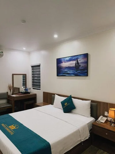 White Crown Hotel Ha Long – Foto’s 11